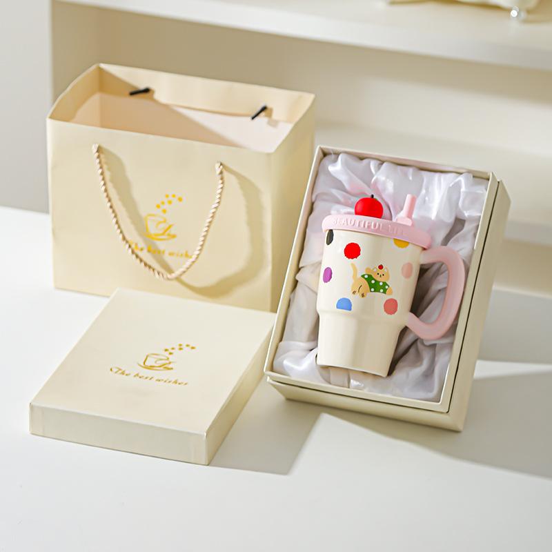 Apple Sippy Cup for Girls Birthday Girl Heart Cat Sippy Cup Cute Ceramic Mug Souvenir Gift Box