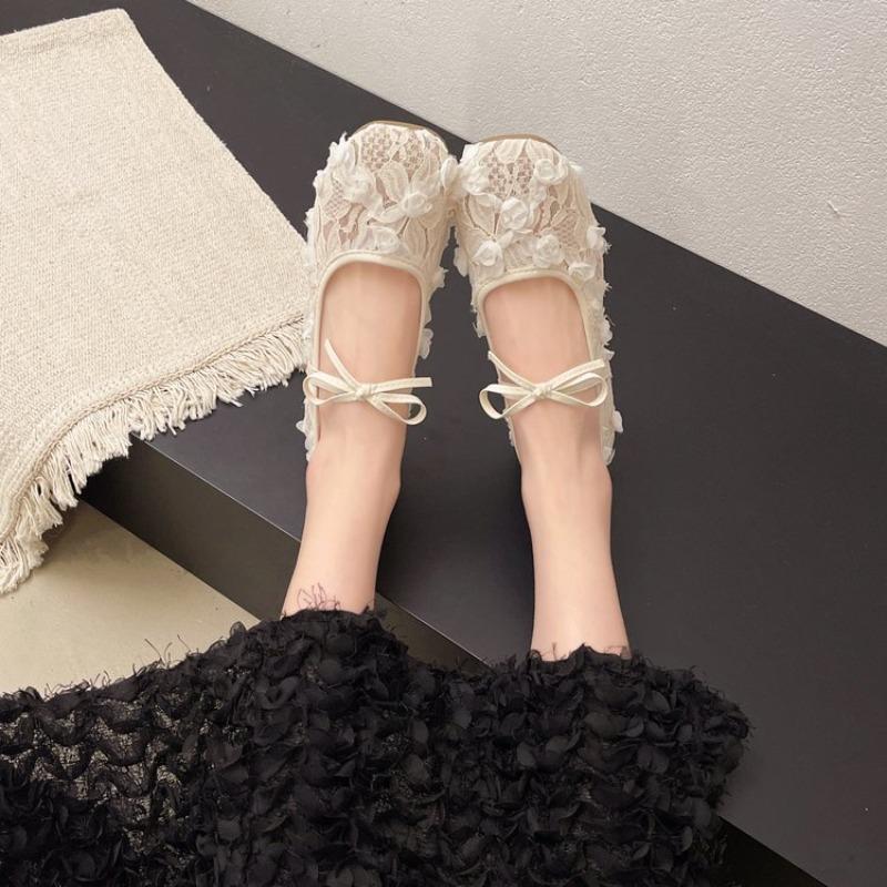2026 Spring Lace Flower Women Shoes Fashion Slip On Comfort Street Style Soft Sole Female Dress Flats Shoes