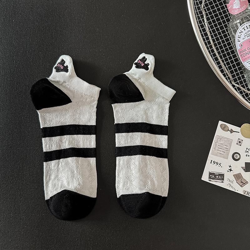 Cartoon-embroidered Socks for Women In Summer, Thin Mesh Hollowed-out Boat Socks with Striped Raised Ears, Boneless Short Socks