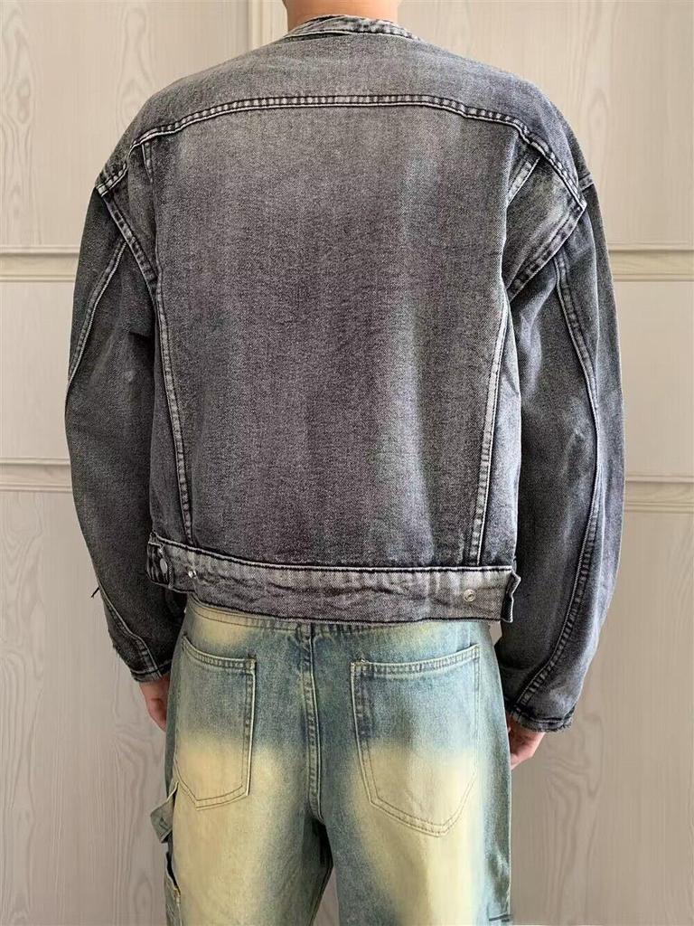 Men's Retro Stand Collar Denim Jacket - Japanese Style Washed Design for Couples, Trendy Spring and Autumn Wear.