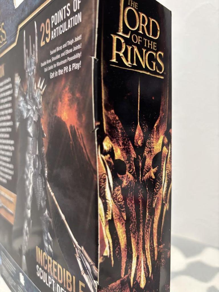 [USED] First come, first served! BST AXN Lord of the Rings Sauron Figure
