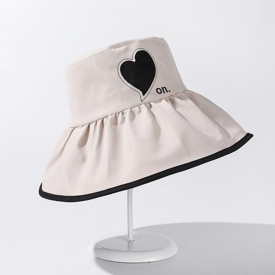 SUN PROTECTION UPF50+ -- The 4.7" wide brim is the perfect length to blocks most sun UV rays