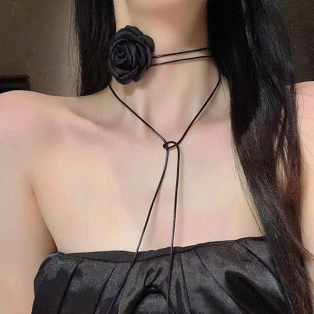 Pfirsichrosa Spitze Bestickte Florale Choker-Halskette für Damen - Frühling/Sommer Kollektion