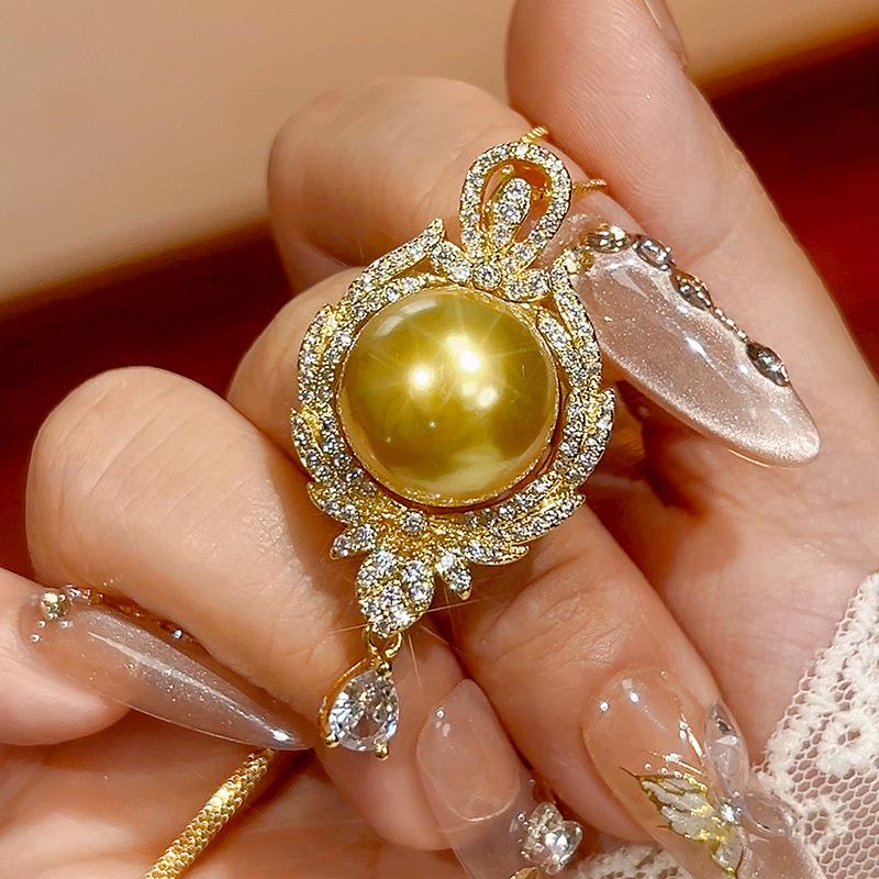 

Copper-Plated Pendant Imitation Pearl Australian White Pearl Nanyang Pearl Necklace Jewelry Women S High Sense