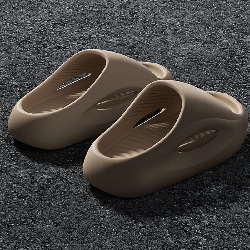Summer Slippers For Men Indoor Outdoor Sandals Beach Flip Flop Thick Sole Women Slides Fashion Non-Slip Men Shower Slippers