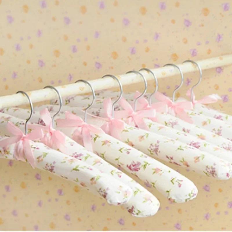 10PCS Exquisite Flower Decor Lothes Hangers Non-Slip Space Saving Dress Hanger Handy Drying Rack Coat Hanger Household Supplies