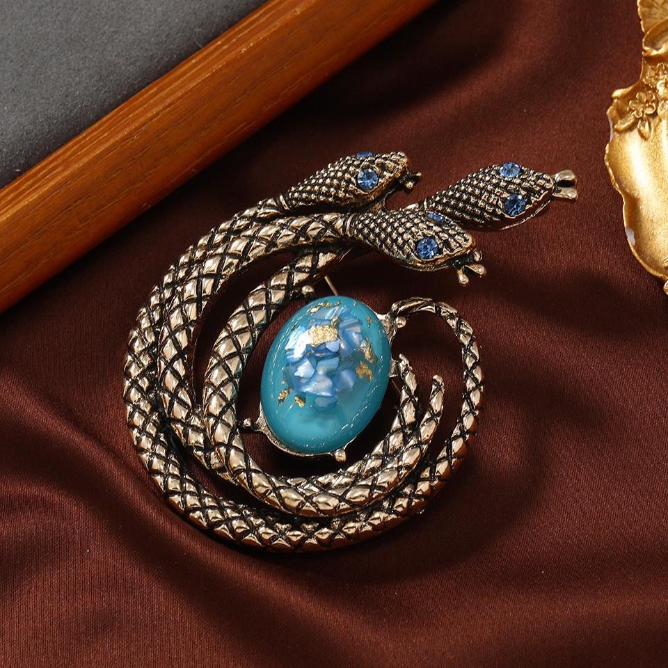 Animal Snake Brooch Pin With Electroplated Alloy Decorative Accessory For Men Women