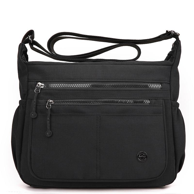 Women's Large Capacity Shoulder Bag Multi-Compartment Lightweight Crossbody Bag