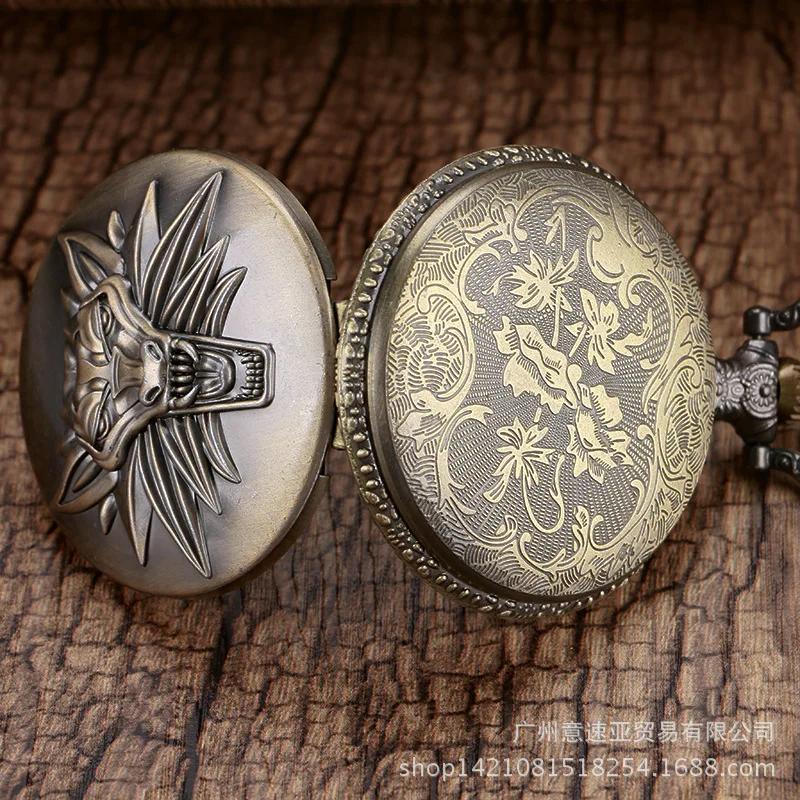 Cosplay Vintage Pocket Watch Anime Game Figure Wolf Head Quartz Watches for Fans Gifts