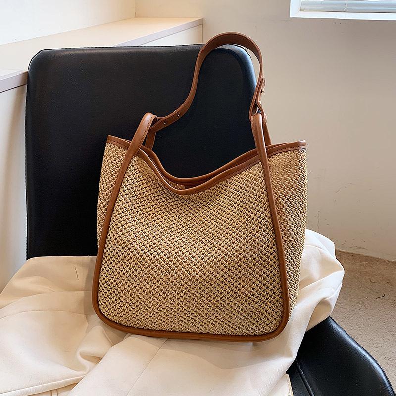 Large Capacity Straw Woven Bag Women's New Simple Woven Bag Seaside Vacation Beach Shoulder Tote Bag