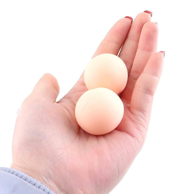 Męskie wibrujące koraliki: Miękka, zewnętrzna zabawka dla dorosłych zapewniająca intymną przyjemność