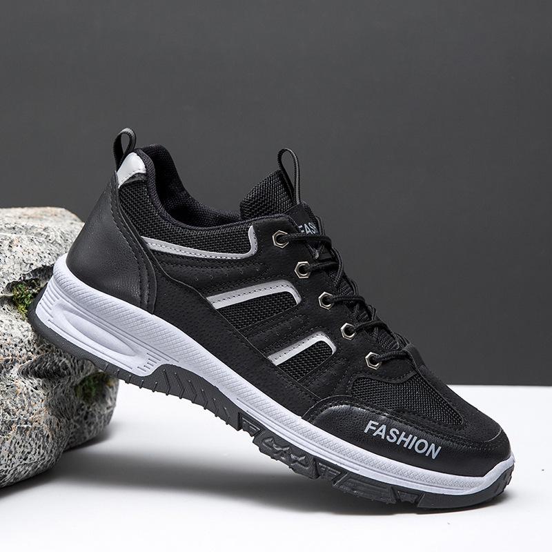 

Походные ботинки мужские летние новые сетчатые кожаные сращивающиеся легкие повседневные туфли толстая подошва удобные низкие дышащие мужские туфли оптом 39