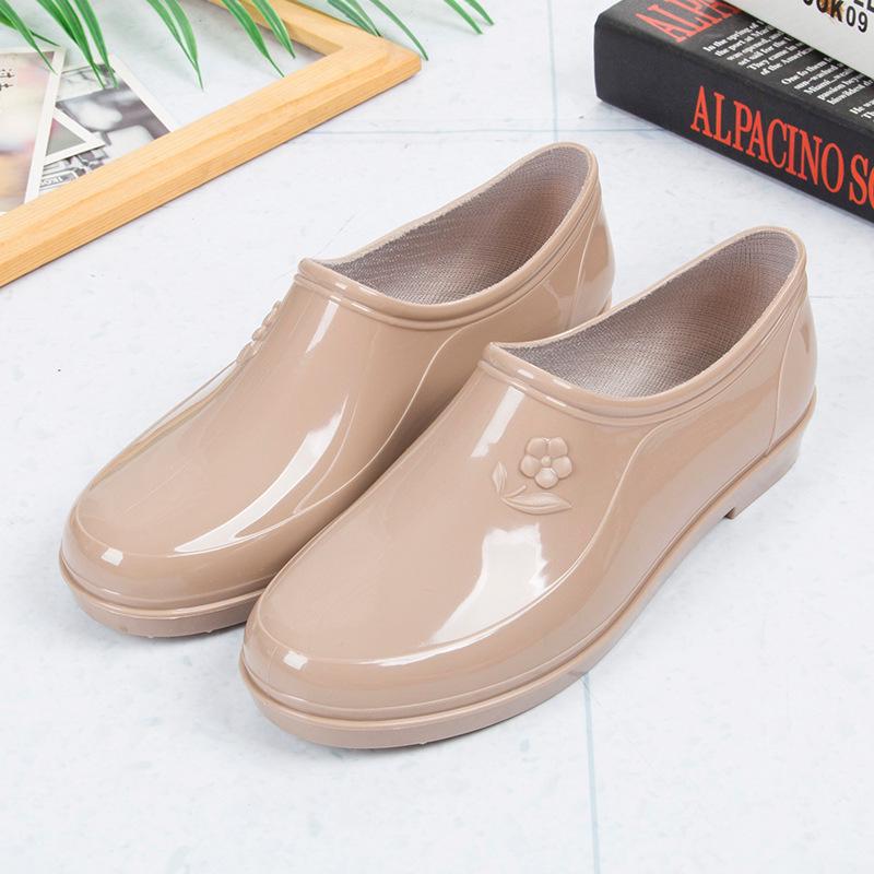 Women's Yuanbao Short Rain Boots: Non-Slip, Wear-Resistant, Warm Water Shoes for Kitchen, Spring & Autumn Wear