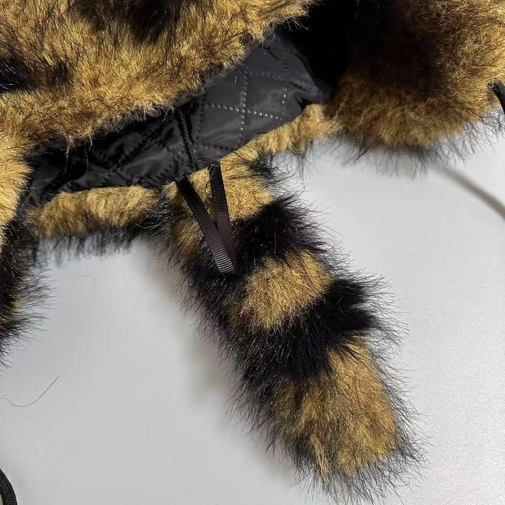 Winter Plush Lei Feng Hat with Raccoon Fur: Windproof, Cold-Proof Ear Protection & Cute Fox Ears