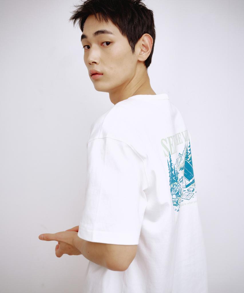 Kallapataleu Back Camping Graphic Short-Sleeved T-Shirt - White