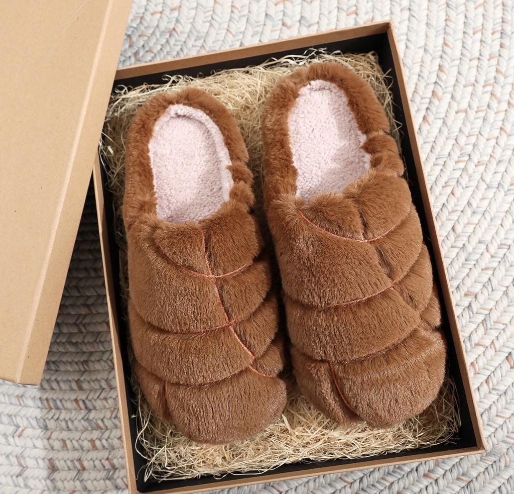 2025 New Christmas Cotton Slippers for Men and Women, Warm and Fashionable Indoor Plush Cotton Slippers for Winter, Couple Style