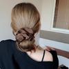 Elastisches Seidenähnliches Haargummi für Damen Haarringe Elegante geraffte seidenähnliche Scrunchies Übergroßes Haarband Haargummi