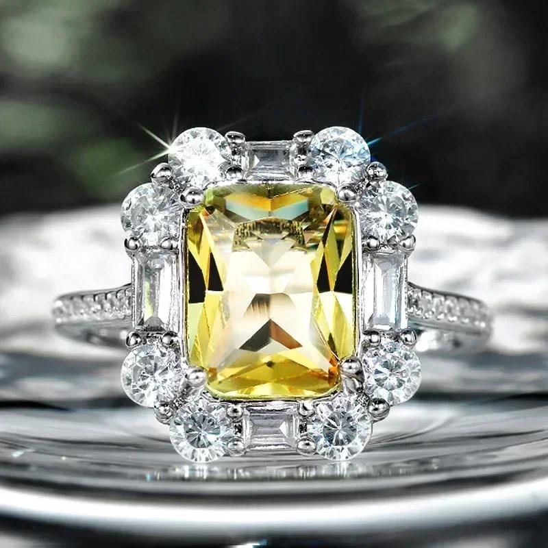 Nuovo Anello da Donna Hyperbole per Festa Cocktail Con Enorme Zircone Cubico Azzurro Montatura a Griffa Regalo di San Valentino per Moglie