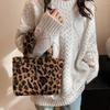 Leopard Print Plush Handbag Soft Fluffy Tote Bag Stylish Shoulder Bags for Women Daily Use Winter Plush Far Totes KTY
