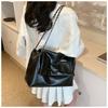 Simple and Versatile Bag Women's Large-capacity New Summer Leisure Chain Shoulder Bag Commuter Tote Bag