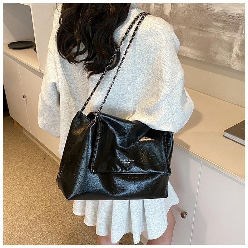 Simple and versatile bag women's large-capacity new summer leisure chain shoulder bag commuter tote bag