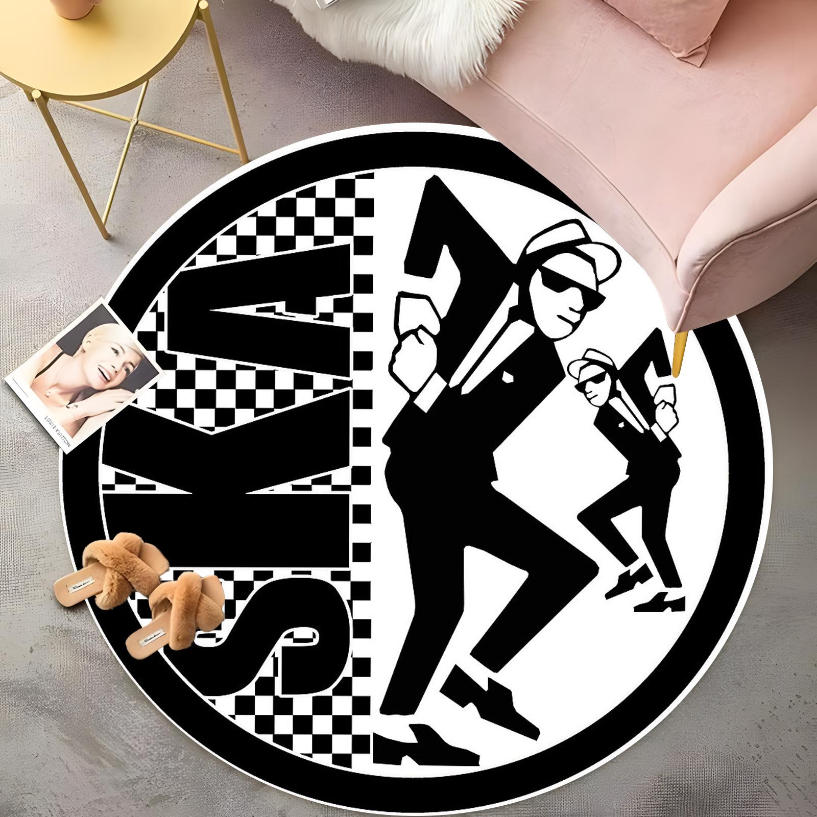 Vintage SKA Music Dance Round Rug - Black & White Checkerboard Design with Retro Dancer Silhouettes, Non-Slip Living Room Carpet 60cm
