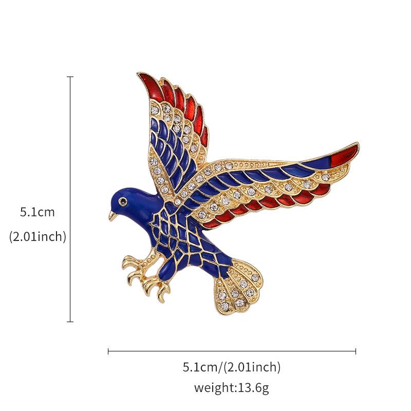 Hummingbird Crystal Rhinestone Brooch: Elegant Alloy Pin for Clothing Accessories