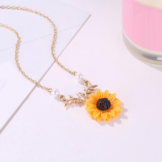 Pendant Necklace Sunflower Elegant Alloy Fake Pearl Leaf Chain Necklace for Dating
