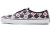 Authentische 'Love Letters' Sneaker VN0A5KRDB0A