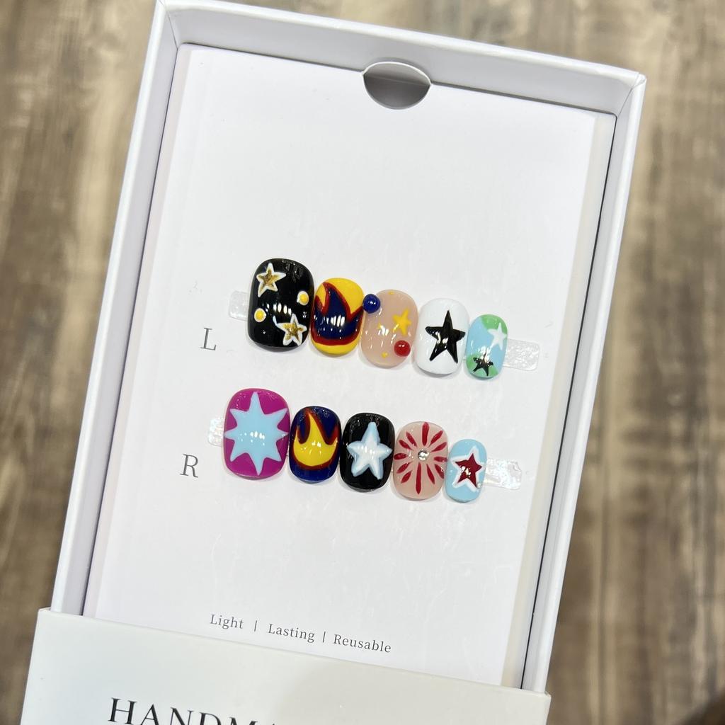Pure Hand-painted Armor Piece Hand-painted Cartoon Flame Stars Ins Style Personalized Sweet and Cool Manicure Can Be Detached