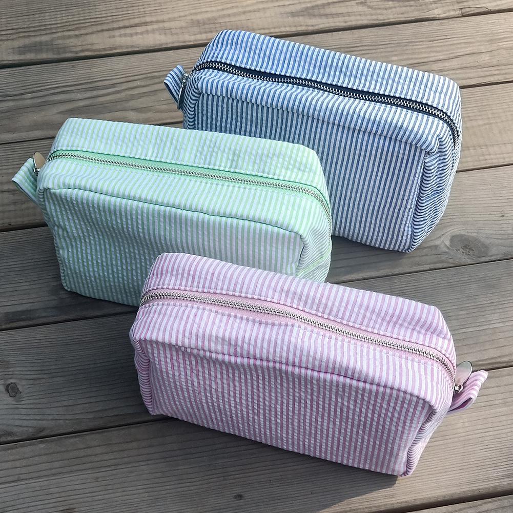 Seersucker Travel Organizer Zipper Closure Makeup Pouch Portable Large Make Up Organizer Waterproof Nylon for Women Girls Purse