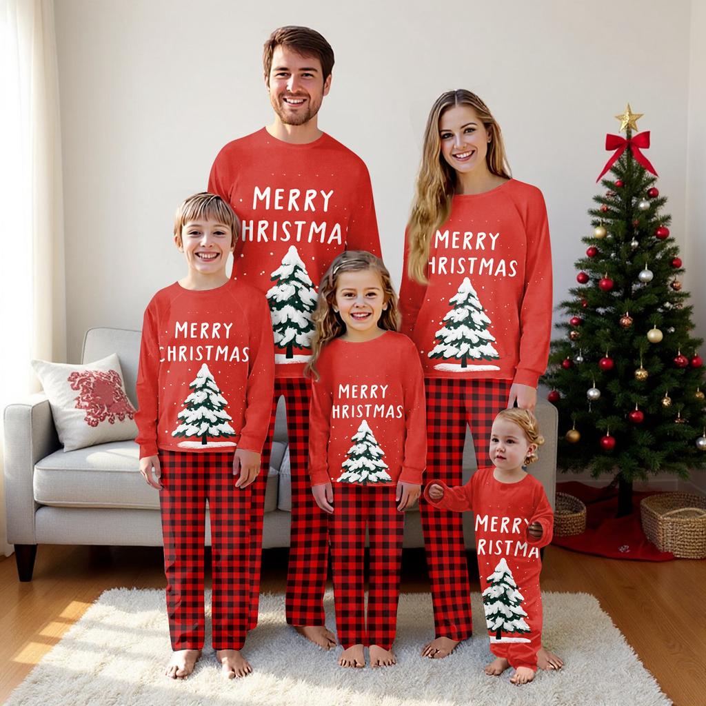 Passende Familiensets mit Weihnachtsmotiven, Langarmshirts und Hosen