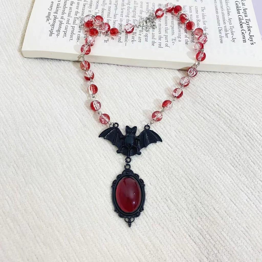 Gothic Spider Crystal Necklace With Geometric Skull Pendant For Halloween And Cosplay