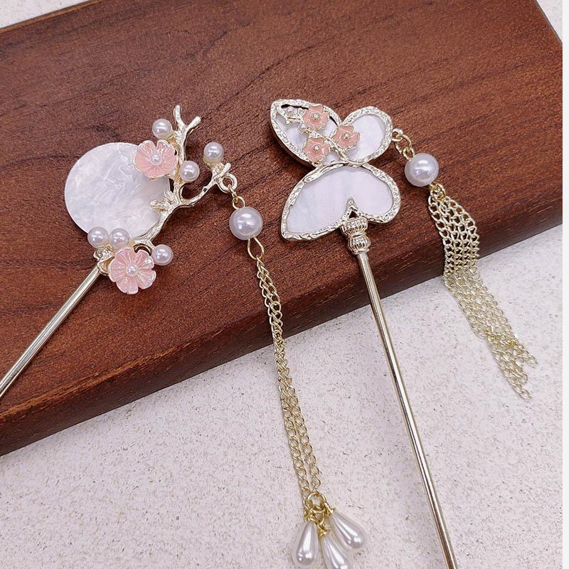 Retro Butterfly Fan Tassel Hairpin for Women: New Style Hanfu Accessory