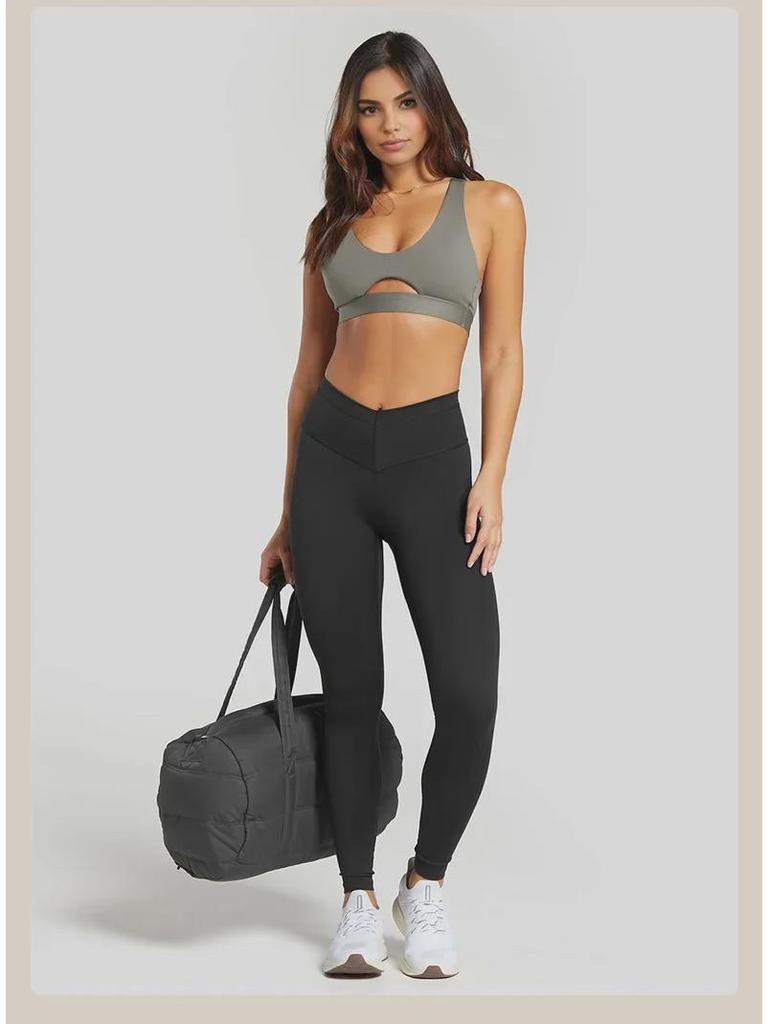 Women's European & American Hollow Back Sports Bra - High-Intensity Yoga & Fitness Vest