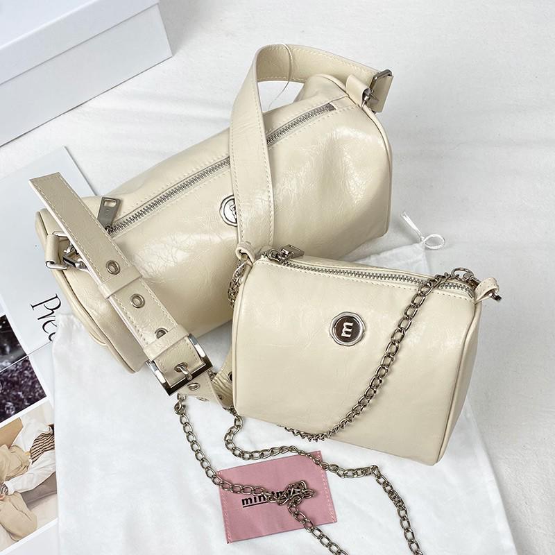 

Korean Designer Genuine Leather Versatile Crossbody Chain Bag for Women