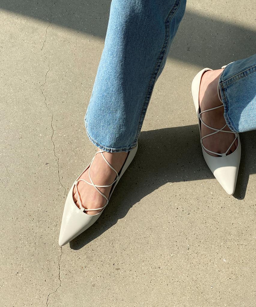 Moodnight Hazel Trappy Flat Shoe - 2 Colors 1Cm Strap Flat Shoes