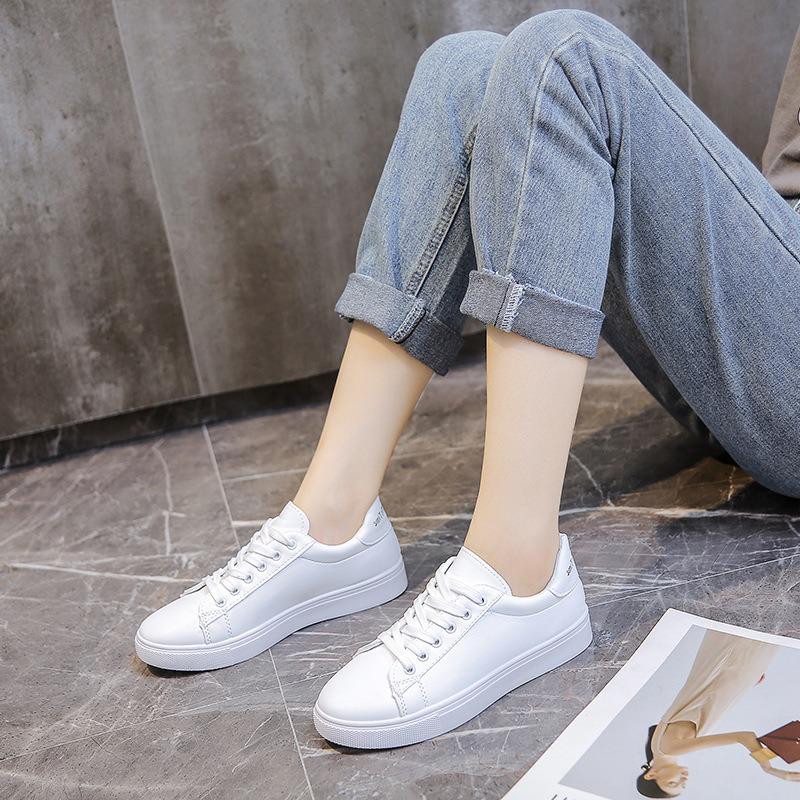 Thick Soled White Shoes for Women in Spring Autumn Fashionable Versatile White Student Single Shoes