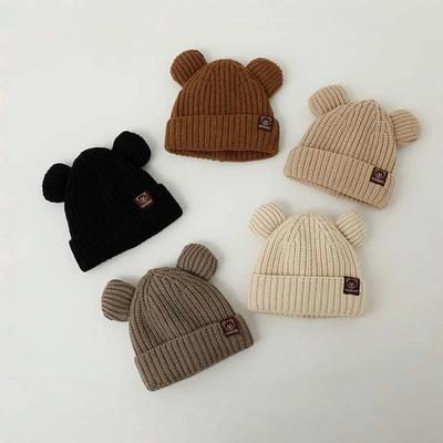 Gorro de Invierno de Punto para Niños con Orejas – 80% Acrílico 20% Poliéster Tejido Ligero Temática Urbana y Cierre con Hebilla Gran Regalo