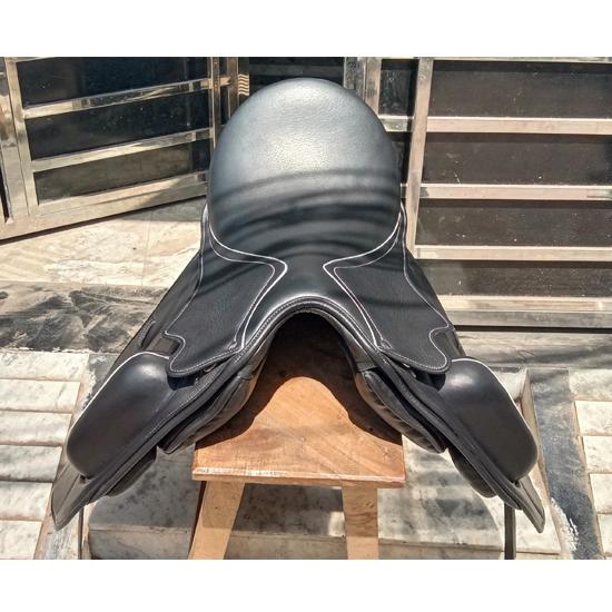 Kožené drezurní monoflap sedlo s vyměnitelnými komorami, Velikost 17", 17.5", 18"