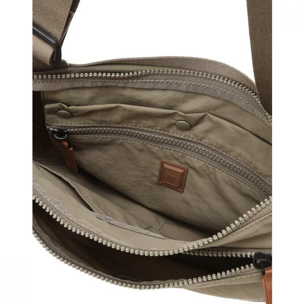 Daks Ultra Lightweight Mini Crossbag Khaki Dbba5fg12k2