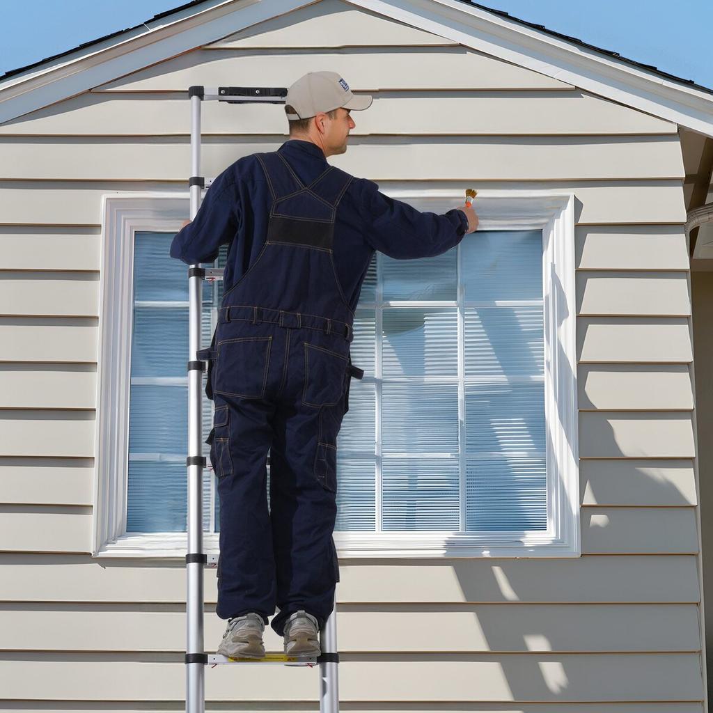 Telescoping Extension Ladder 8.5FT One-button Retraction 375 LBS Capacity