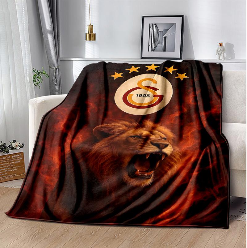 Galatasaray Flannel Blanket Soft Warm All-Season Throw, Design for Camping, Car Travel, Hiking Sofa, Bed, Office Perfect Gift for Parties