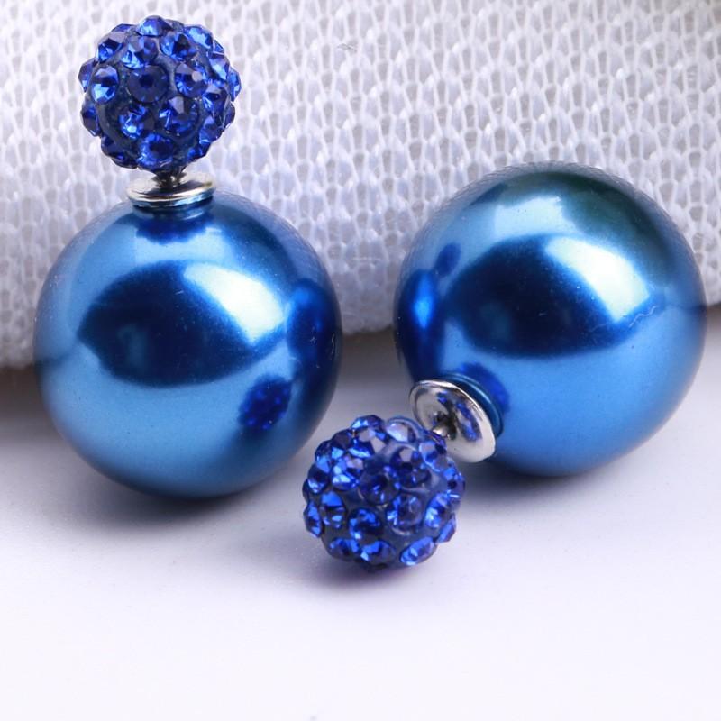 Korean version of fashionable women's earrings with diamonds and soft pottery size pearl studs, trendy temperament versatile earrings jewelry