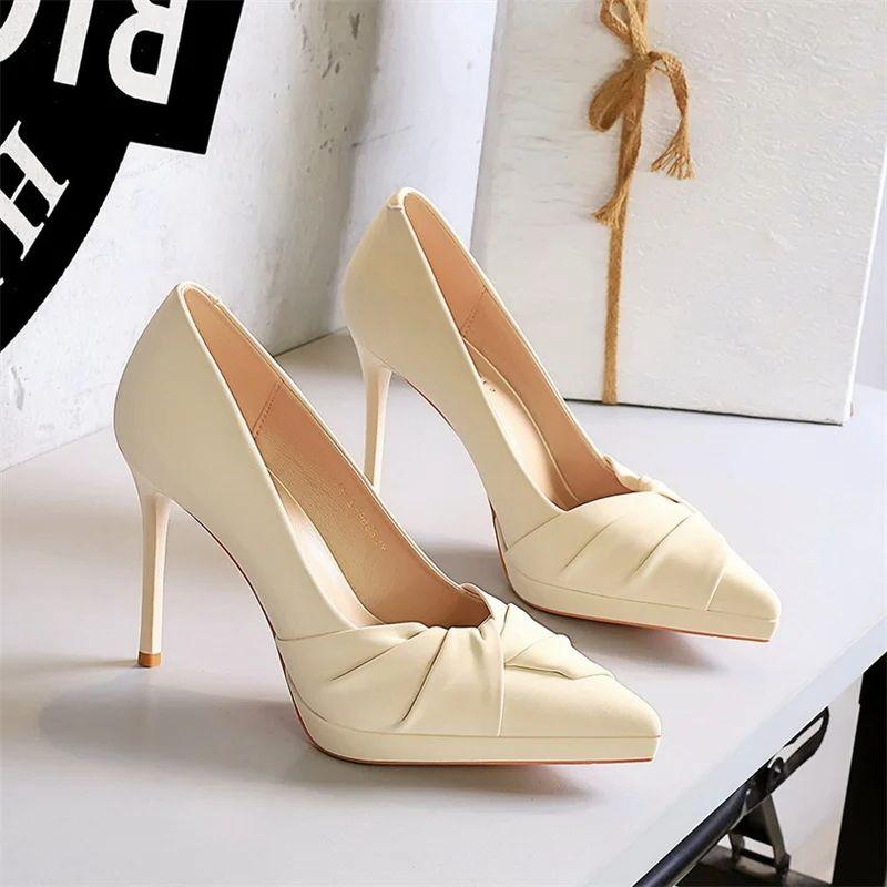 2026 American Style Fashion Luxury Banquet High Heels Slim Heels Super High Heel Pointed Toe Waterproof Platform Single Shoes