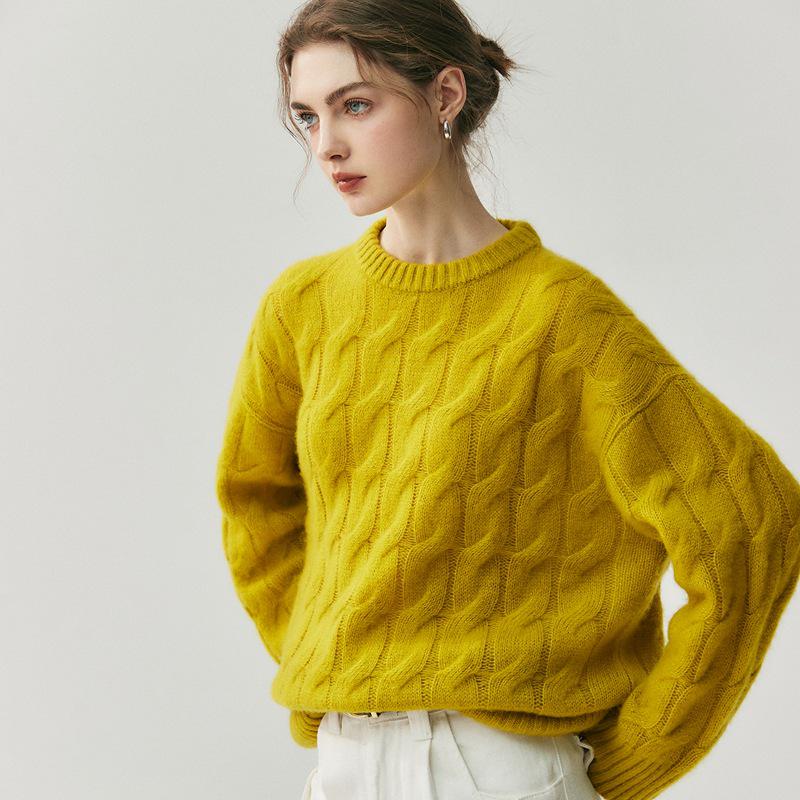 

Женский пуловер из тяжелого кашемира крупной вязки «косы» - осенне-зимний свитер с длинным рукавом и круглым вырезом One Size