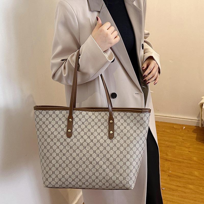 Go To Work Retro Large-capacity Shoulder Bag Women's Winter New Casual Personalized Tote Bag Fashion Underarm Bag