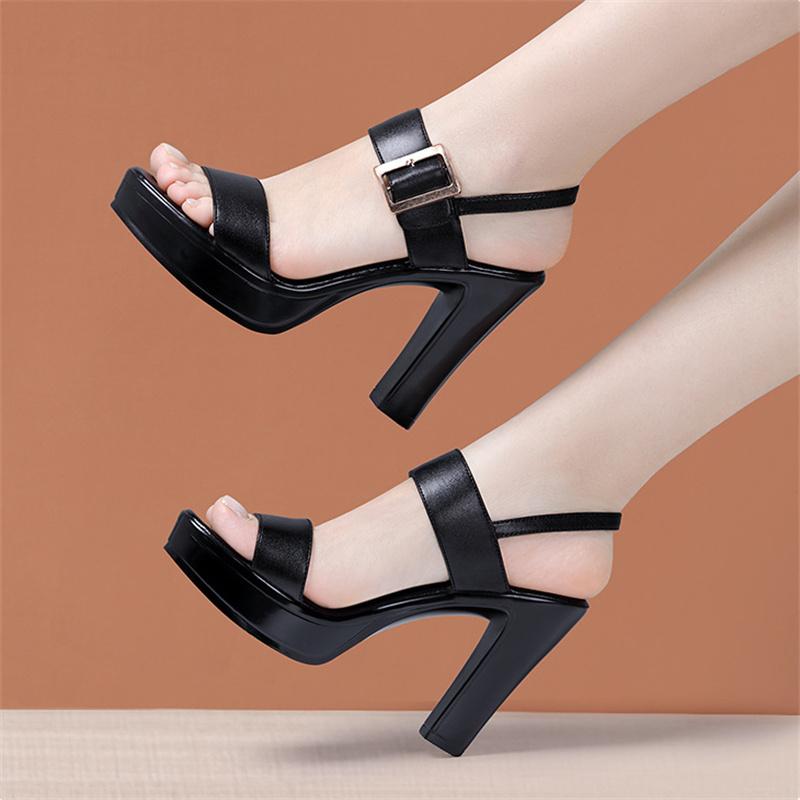 10cm Velikost 32-43 Elegantní boty z pravé kůže Dámské Blokové Vysoké podpatky Sandály na platformě 2026 Letní Gladiator Sandály Kancelářský model