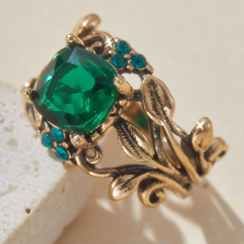 Gold Color Leaf Design Ring for Women with Square Green Cubic Zirconia Aesthetic Female Wedding Party Trendy Jewelry