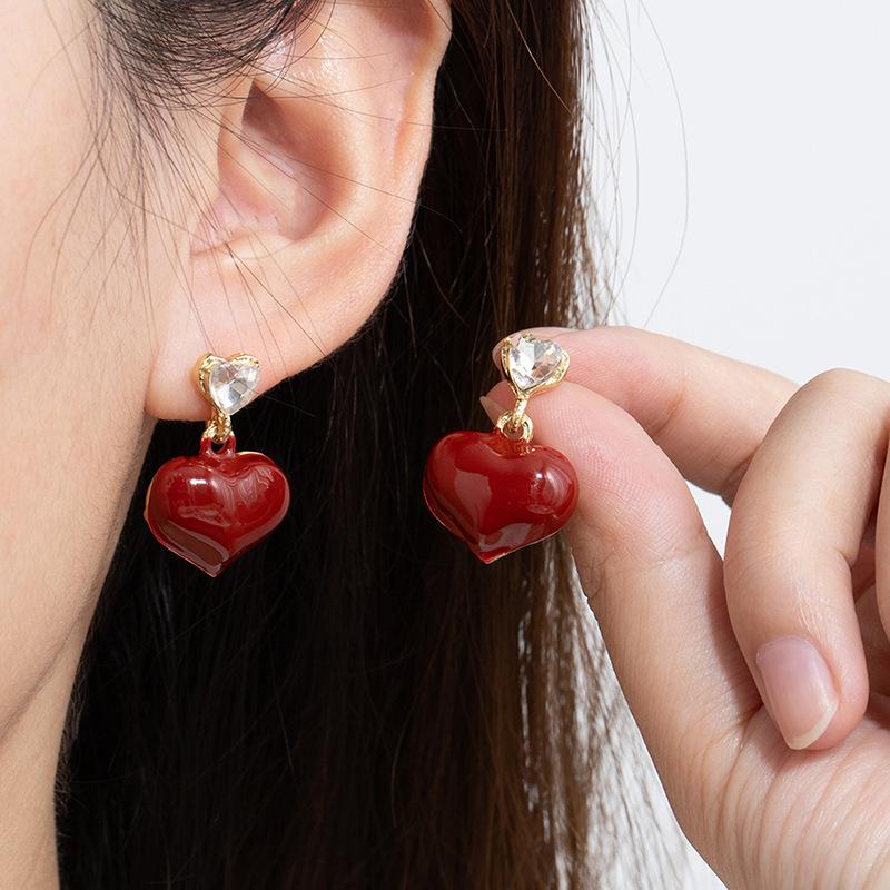 Ankola Red Oil Dripping Love Stud Earrings Retro Hong Kong Style High-End Earrings Women'S New Festive Fashion Earrings